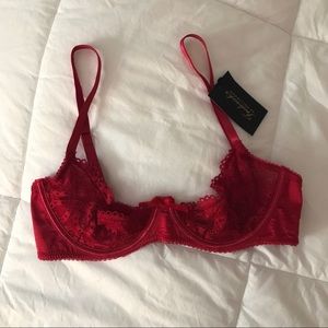 Frederick’s of Hollywood Red Lace Balconette Bra